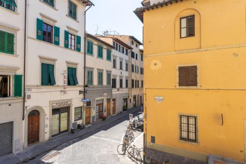 Casa Perla Of Florence by Halldis