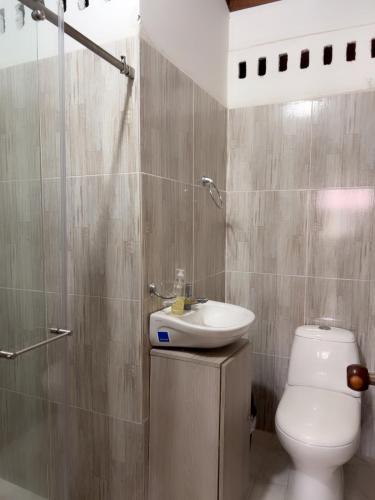Un baño de finca Encanto