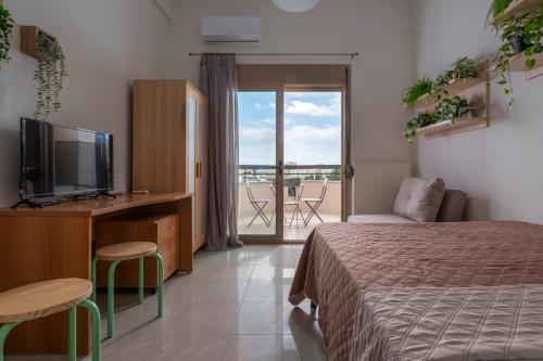 Postel nebo postele na pokoji v ubytování Kosmos Service Apartment Beautiful Studio 1