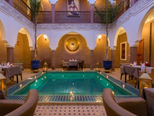 Bazén v ubytování Riad Magda & Spa nebo v jeho okolí