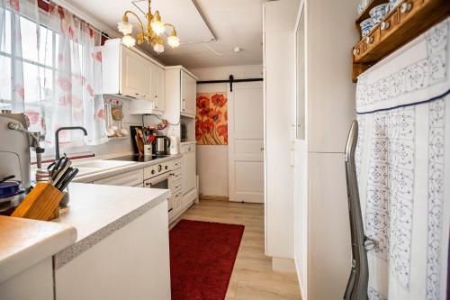 Dapur atau dapur kecil di Die Kleine Oase Erste Etage