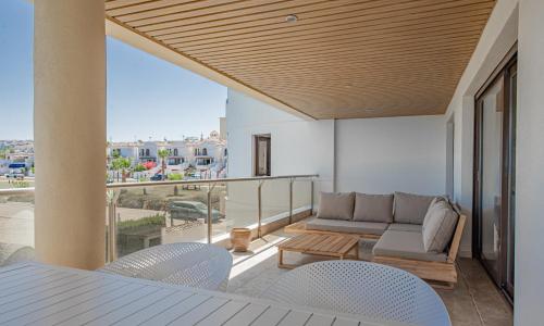 Χώρος καθιστικού στο Marina Del Castillo 2076