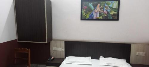 OYO Hotel Second Home – Photos 5