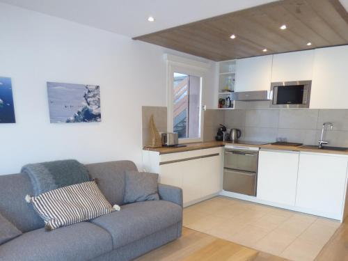 Charmant 2 pièces au centre de Méribel avec balcon et WiFi - FR-1-411-872