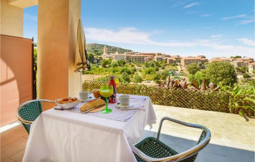 Lovely Apartment In Piana With Wifi