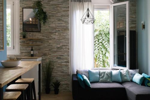 Sleep In Montpellier, cosy, central, 5 ch, 10p, Tram L1, 2,3 & 4