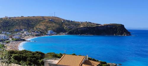 Villa Tato: Horizon Haven with Panoramic Sea Views in Himare.