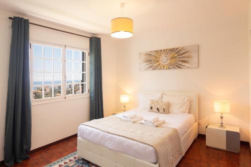 Pilar House
