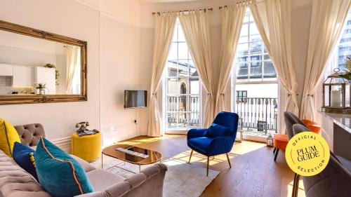 Seaside Balcony Retreat By Mrs Butler Relocation Accommodation Brighton photo 6