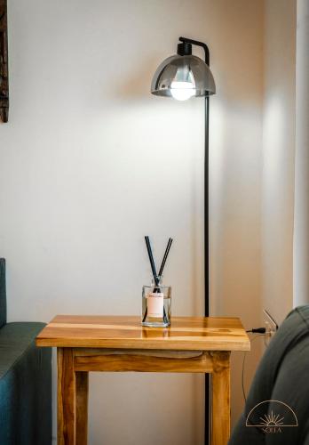 Posezení v ubytování SOLEA 1 bedroom apartment - Central, comfortable, cozy, balcony, pool, gym