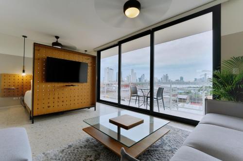 TV a/nebo společenská místnost v ubytování La Moderna by Wynwood House
