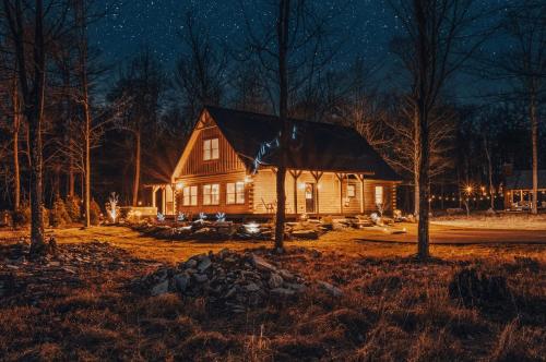 Escape to Wisp Mountain – Photos 3