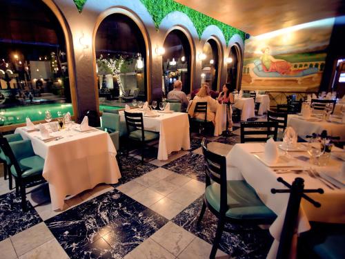 Restaurace v ubytování Hotel Lucerna Mexicali
