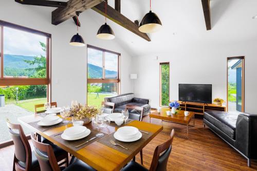 Mizuho Chalets by HHG