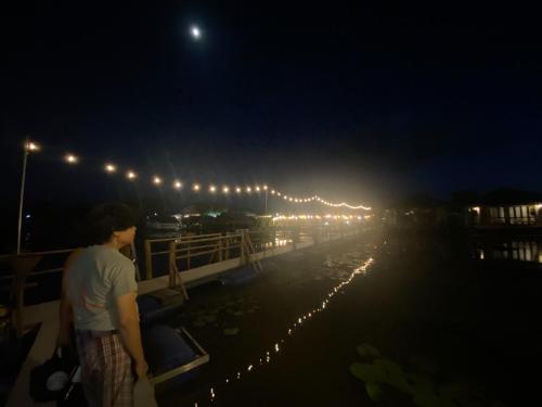 Permandangan sungai dekat dengan lodge