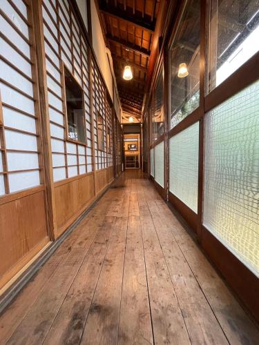 葉山町にある港の灯りのギャラリーの写真