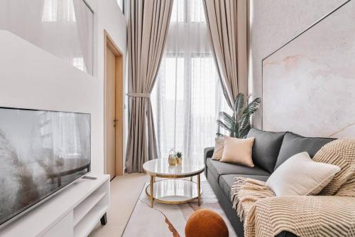 Timeless Is Where Beige and Grey Come Together
