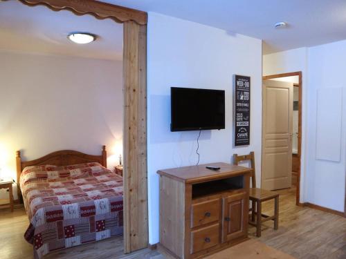 Appartement 6 pers avec piscine, sauna inclus - FR-1-322-293