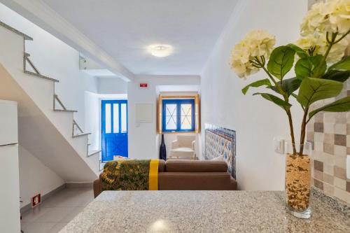 Blue Villa, By Home Match
