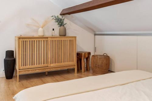 Ένα ή περισσότερα κρεβάτια σε δωμάτιο στο Portela House