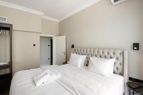 Primavera, Seafront 3BD Apt with Seaview