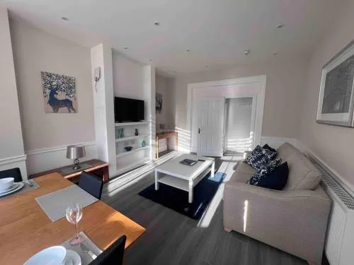 Beautiful flat in city centre photo 1