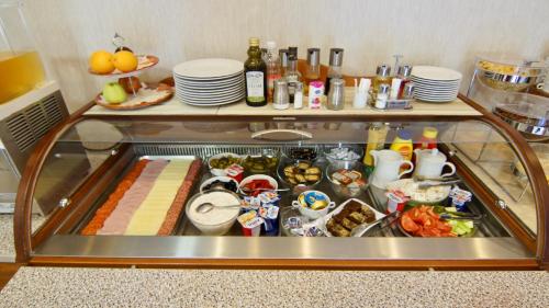 布德瓦斯特拉迪马尔酒店的相册照片