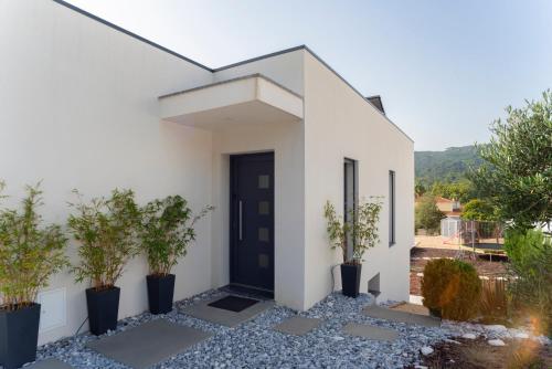Amazing Sintra- Private Pool & Views by LovelyStay