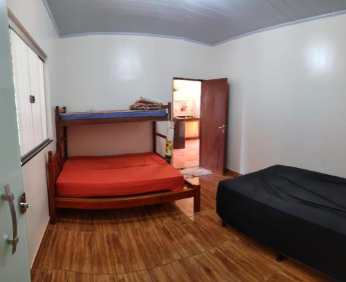 Poschodová posteľ alebo postele v izbe v ubytovaní Rancho Andrade