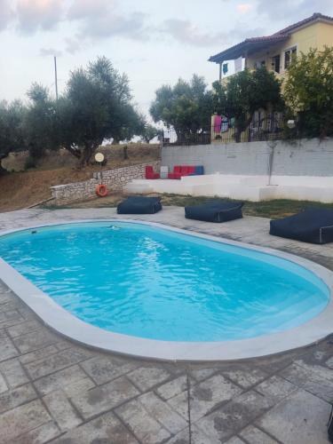 Πισίνα στο ή κοντά στο Summertime Apartments
