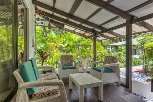 Near the Beach Casa Coralina with AC