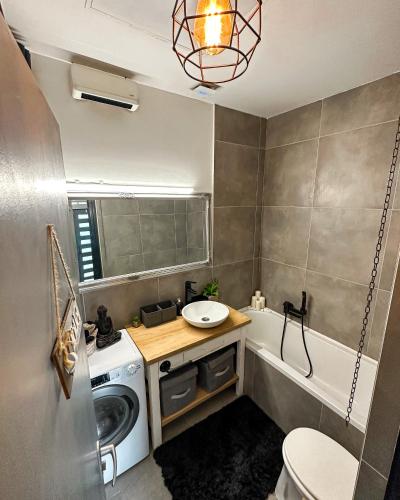 Urban Studio with Private Garden near ANDRASSY 1062 Budapest, Székely Bertalan utca 19 Ground floor 9 kép - 3