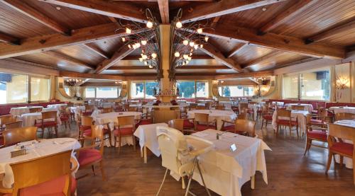 Restaurace v ubytování TH Madonna di Campiglio | Golf Hotel