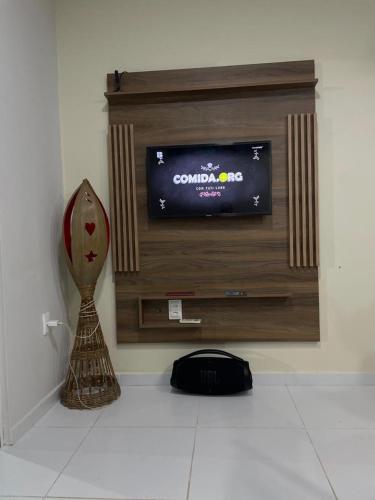 Una televisión o centro de entretenimiento en Rsolmar2023 apartamentos