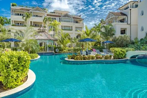 Schooner Bay 112 by Blue Sky Luxury picture