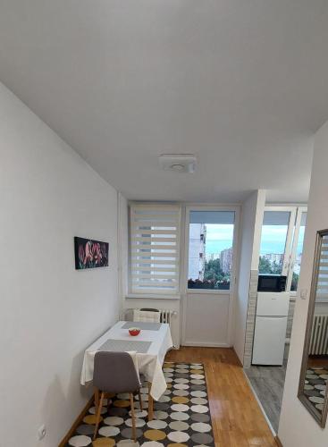 Studio apartman Flamingo