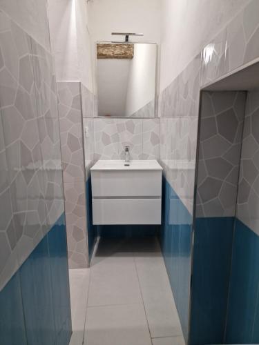 Vannituba majutusasutuses MonoLove Portoferraio