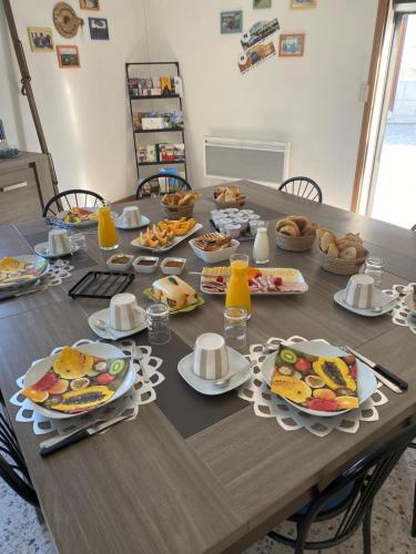 Mad i feriehuset eller i nærheden