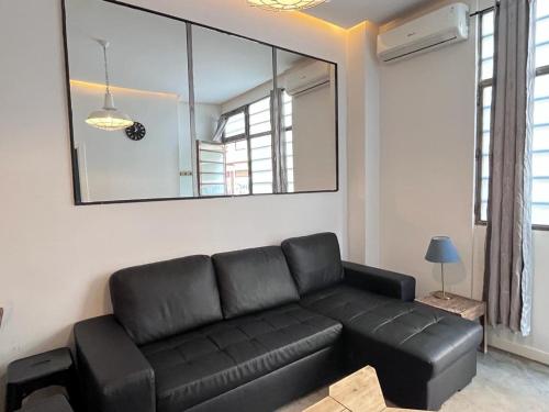 Urban Comfort Connect and Metro apartment