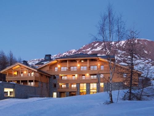 Luxury apartment with a dishwasher at L'Alpe d'Huez