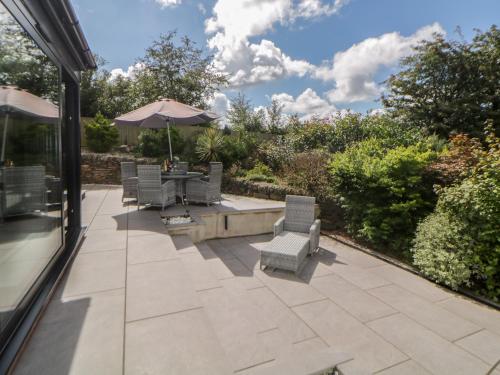 2 White Rock Court – Photos 2