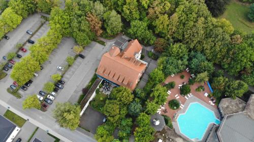 Άποψη από ψηλά του Flair Hotel zur Therme