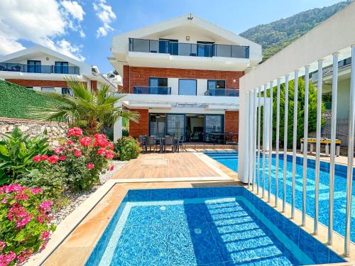 Gallery image of Villa Alya, spacious 4 bed villa with private pool in Fethiye