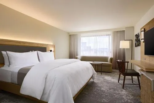 The Westin Los Angeles Airport in Universal City