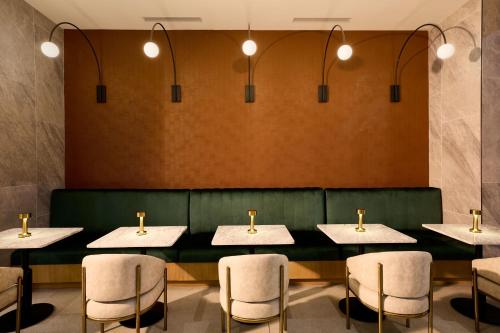Gambar di galeri bagi Delta Hotels by Marriott New York Times Square di New York