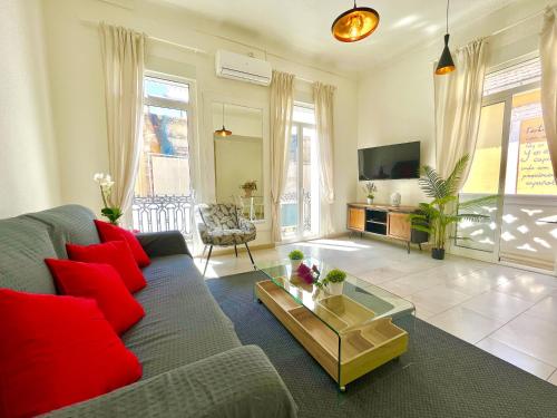 San Francisco Home by Gloove