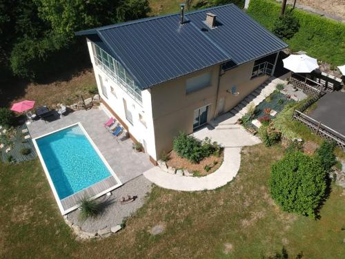 Gîte Lacapelle-Viescamp, 5 pièces, 8 personnes - FR-1-742-53