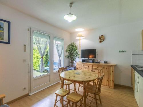 Appartement cosy à Cauterets - 4 pers, jardin, parking, proche centre et thermes. - FR-1-401-265