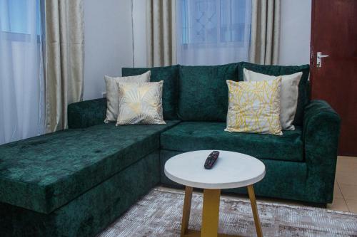 Predel za sedenje v nastanitvi Joyous Homes