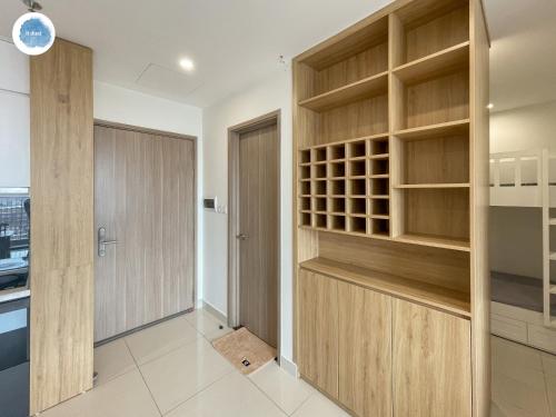 Dapur atau dapur kecil di It Dust Homestay 2 - The Wooden Apartment